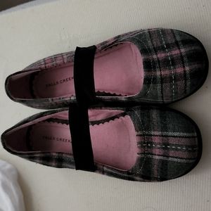 Plaid flats